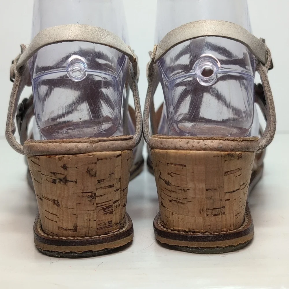 Kinkers submarine Wedge strappy sandals womans size 7.5-8.  EU 38